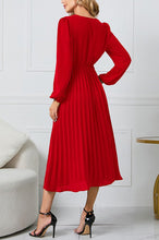Load image into Gallery viewer, Red Pleated Dress
