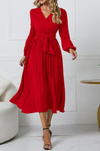 Load image into Gallery viewer, Red Pleated Dress