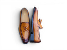 Load image into Gallery viewer, Carrucci Cognac Tassle Loafer