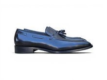 Load image into Gallery viewer, Carrucci Black Tassle Loafer
