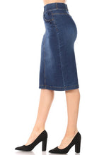 Load image into Gallery viewer, Indigo Wash Stretch Band Belt Loop Denim Skirt