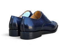 Load image into Gallery viewer, Carrucci Navy Split Toe Derby